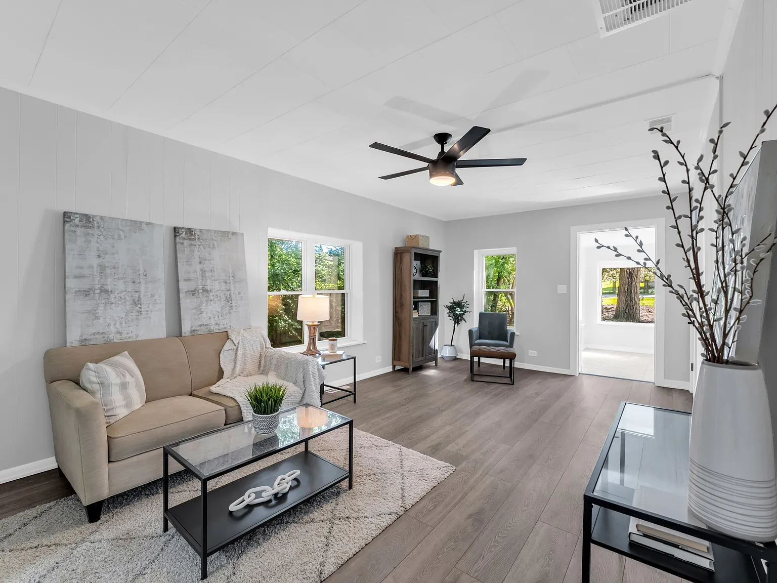 6 bed, 2502 sqft, $3,750 — Photo 3