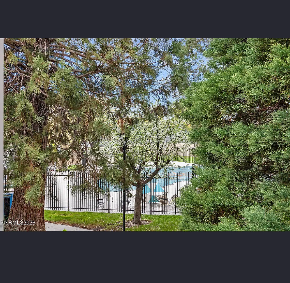 2 bed, 964 sqft, $1,850 — Photo 4