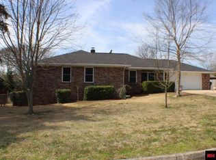 2015 Ivy Ln, Mountain Home, AR 72653