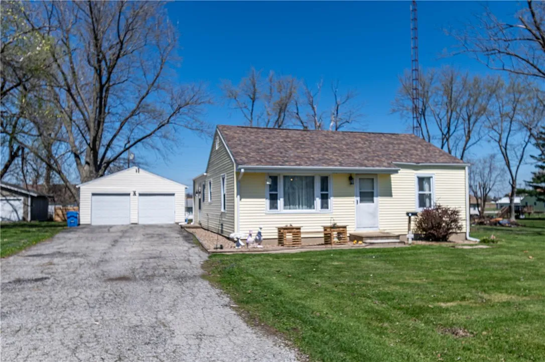 10 W Westway Dr photo 1