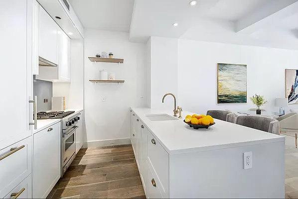 Rented by Compass | media 14