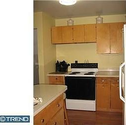4th image of 2430 Owen Dr