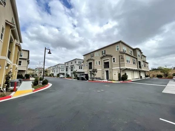 2708 Juniper Berry St, Spring Valley, CA 91977