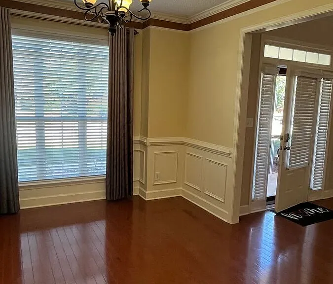 165 Keaton Dr — Photo 18