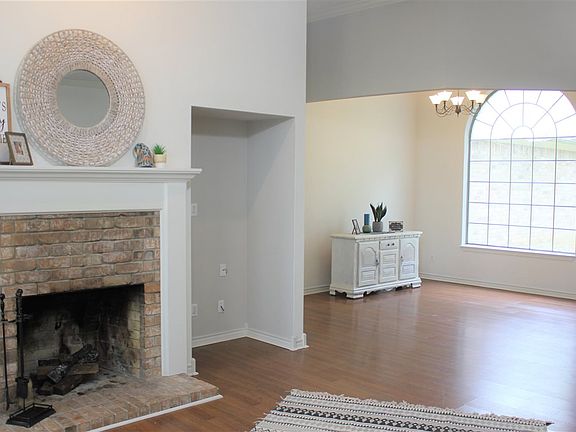 5th image of 6302 Willowcreek Cir