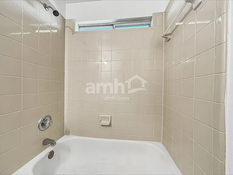 903 Plumeria Dr — Photo 14