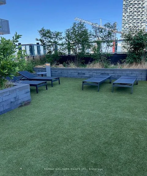 20 Richardson St #1008 — Photo 9