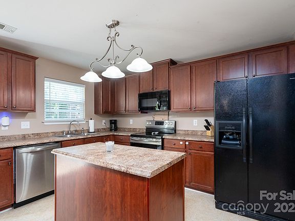 5th image of 12915 Settlers Trail Ct