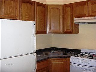 3rd image of 1613 200th St