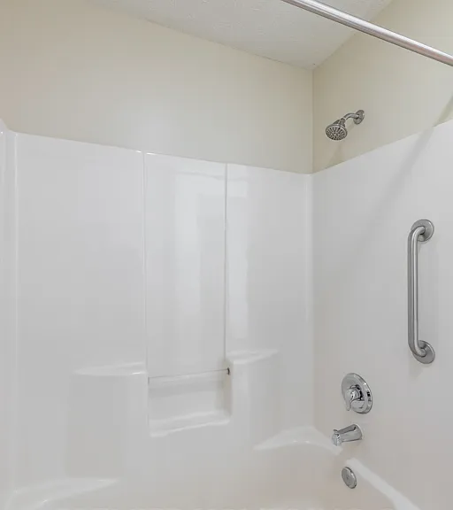 811 Serenity Ln #811 — Photo 16