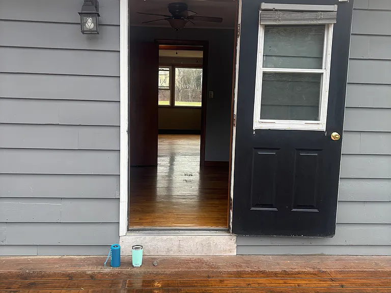 411 Concord Ave — Photo 9