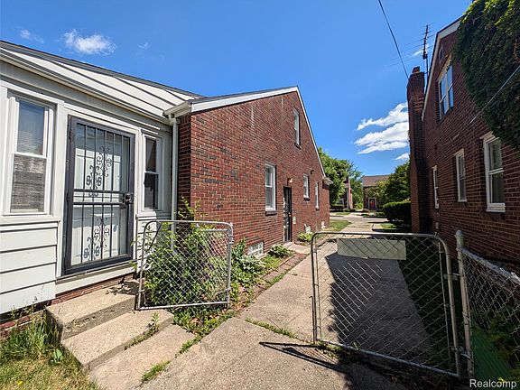 4th image of 4475 Grayton St