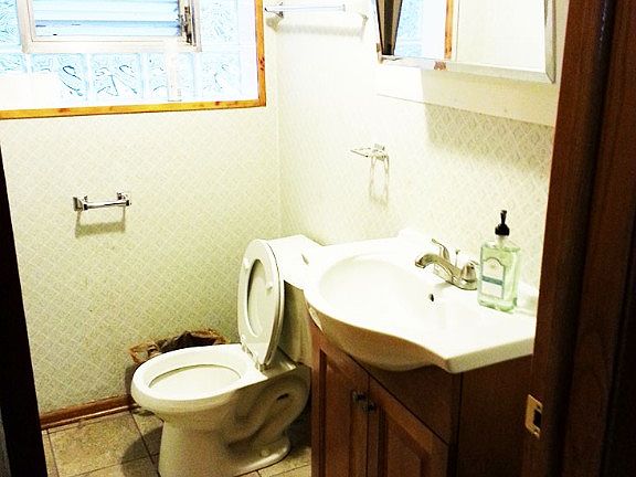 5th image of 3816 N Drake Ave #G