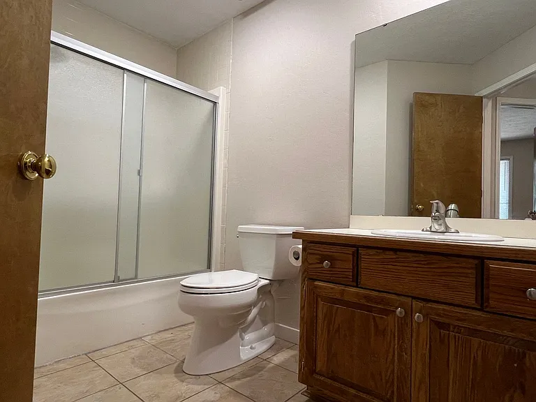 3243 S Nettleton Ave — Photo 17