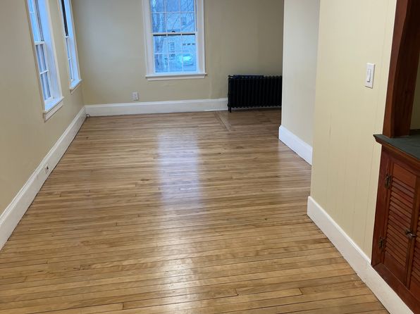 7 North St #8