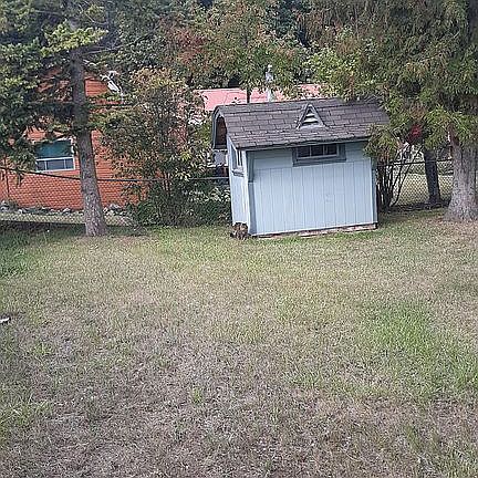 5th image of 305 Forest Hill Vlg