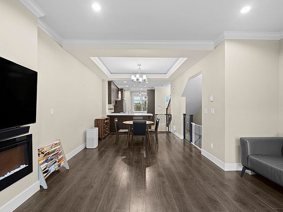 5th image of 6033 Williams Rd #19