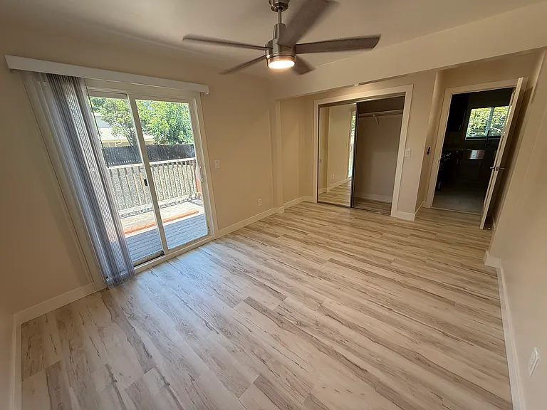 1537 Keesling Ave — Photo 17