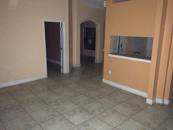 4th image of 4539 Ashford Dr