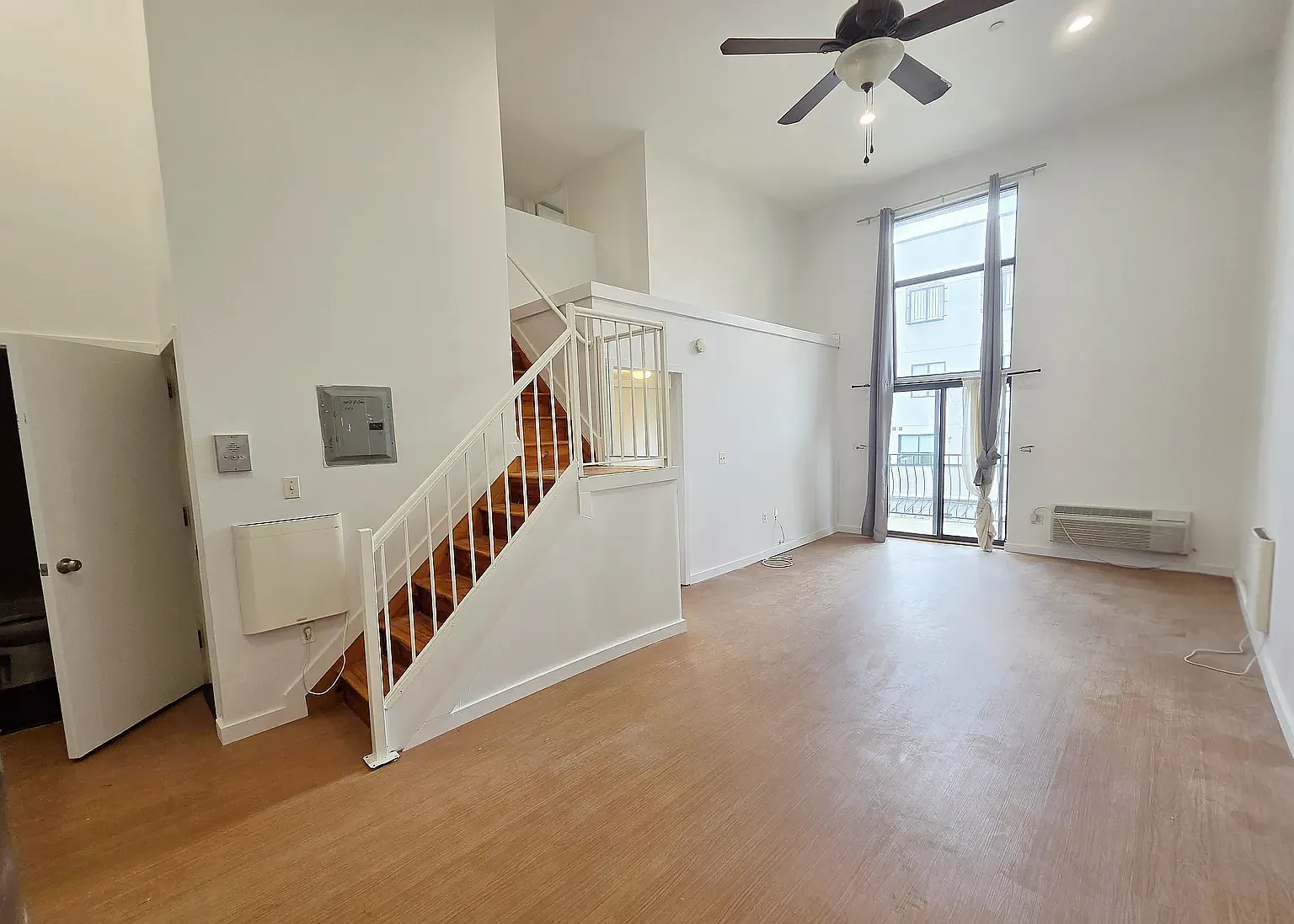 119 Hart Street — Photo 2