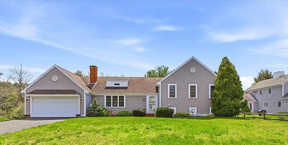 1st image of 7 Nobadeer Cir