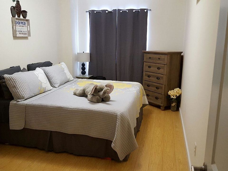 2nd image of 3065 Brighton 4th St #400