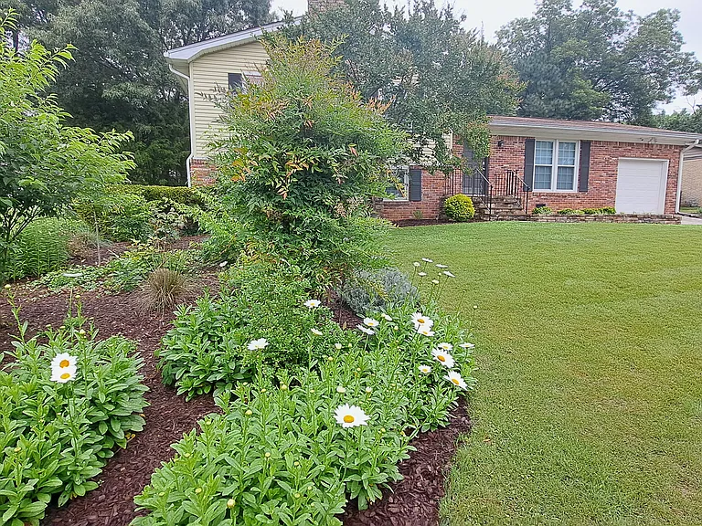 320 Rosemont Rd SE — Photo 34