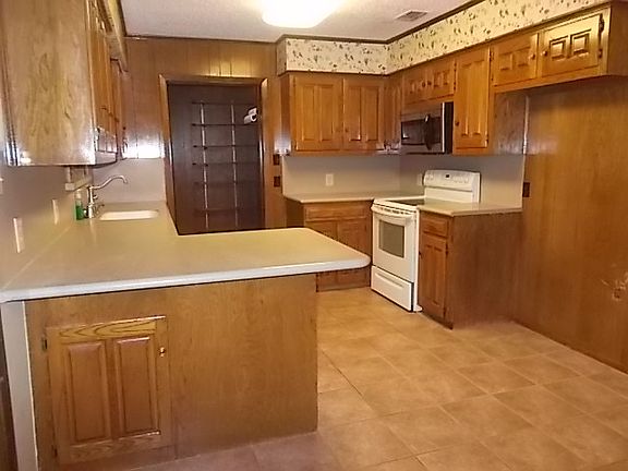 2nd image of 1201 Vz County Road 2135