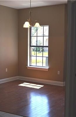 2nd image of 120 Mirabeau Ct