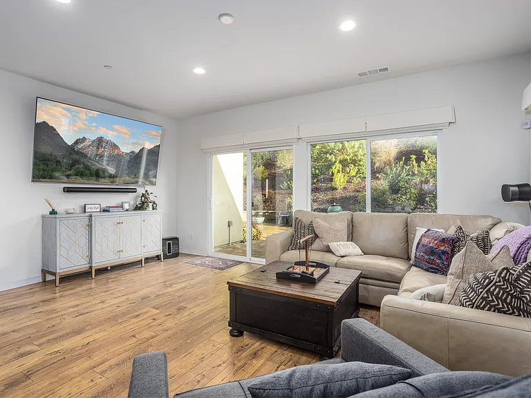 35647 Garrano Ln — Photo 18