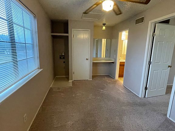 4th image of 299 Billie Dr APT 2