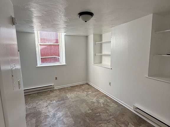 2nd image of 1021 E Main St #1