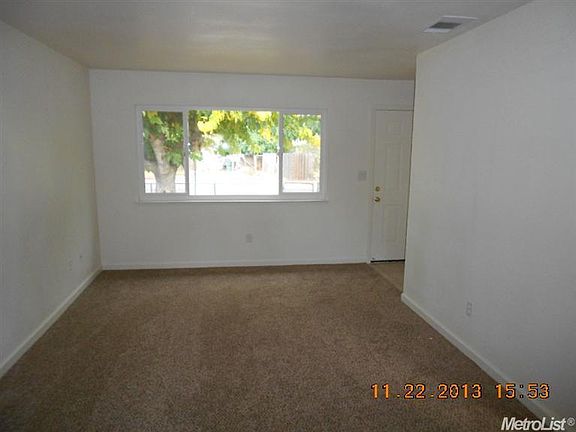 3rd image of 3305 Central Ave