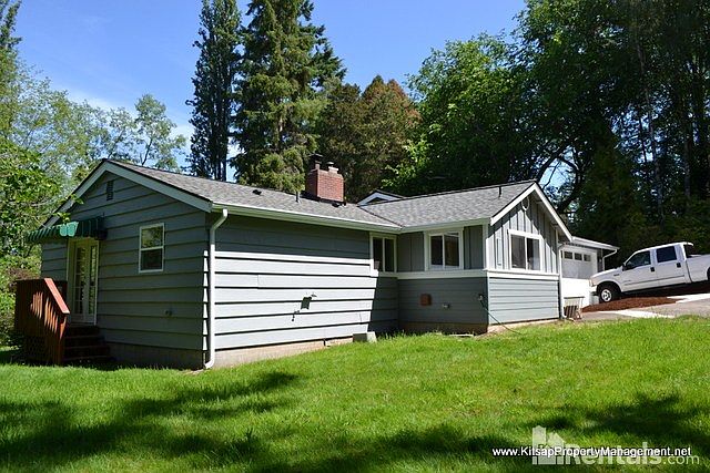 1st image of 3474 Olympic Ct SE