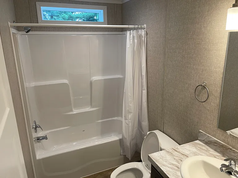 20 Glenn Ave — Photo 15