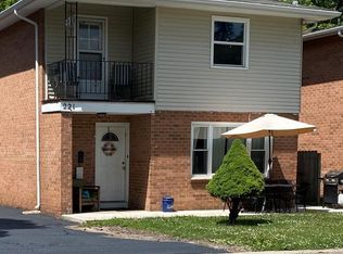 221 Magnolia Ave, East Rochester, NY 14445