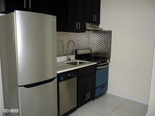 Rented by Citi Habitats | media 34