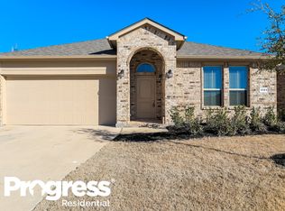 1121 Pierz Dr, Fort Worth, TX 76177