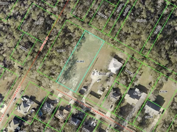 2251 Labarre St, Mandeville, LA 70448