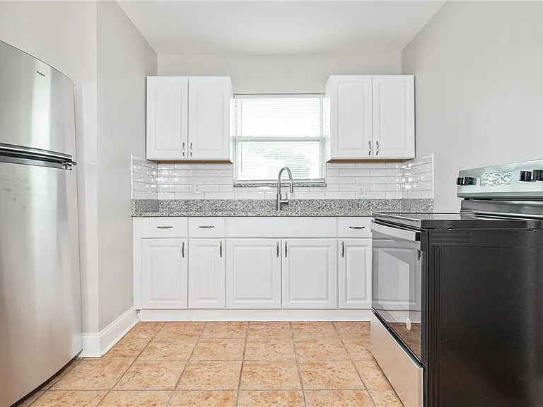 917 30th Ave N #1 — Photo 7