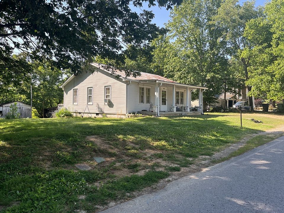 1st image of 105 Valley View St