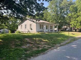 105 Valley View St, Ashland City, TN 37015