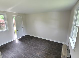 737 E Butler Ave APT 1, Doylestown, PA 18901