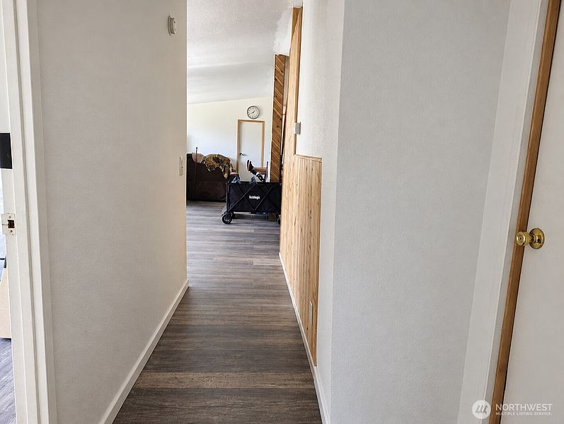 5th image of 29708 7th Avenue E