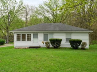 1603 Grandview Rd, Lake Milton, OH 44429