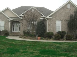 64 Dixieland Dr, Killen, AL 35645