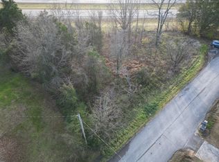 Sycamore St, Bean station, TN 37708