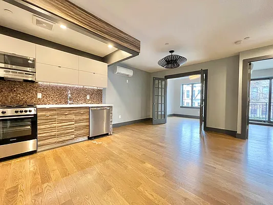 Rented by Doorway NYC, LLC | media 3