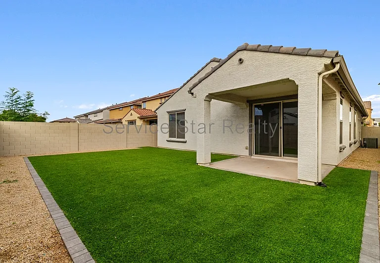 9031 W San Juan Ave — Photo 21