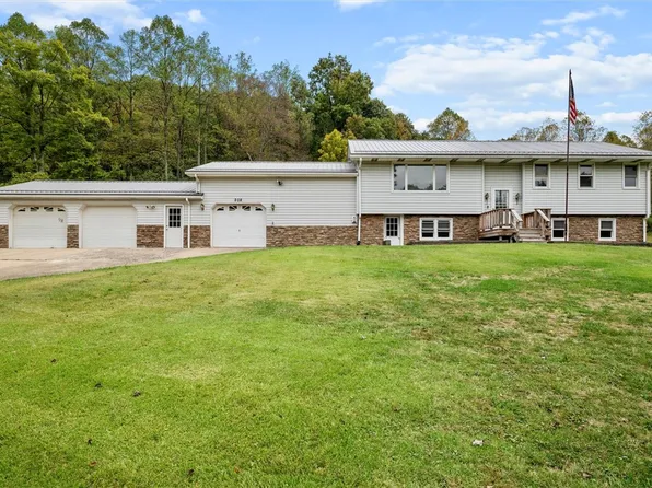 208 Republican Ln, Indiana, PA 15701